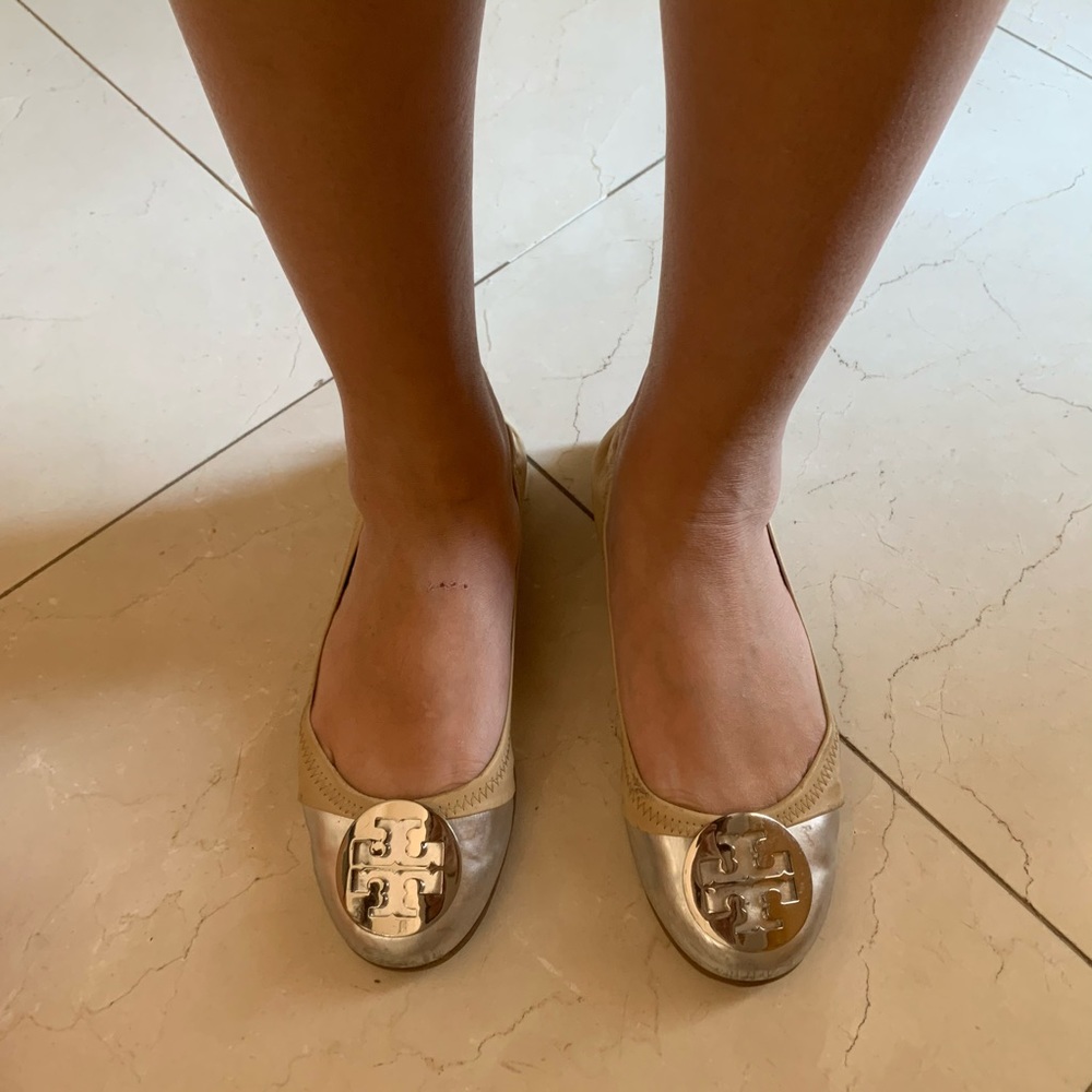 Tory Burch Silver/Cream Flats